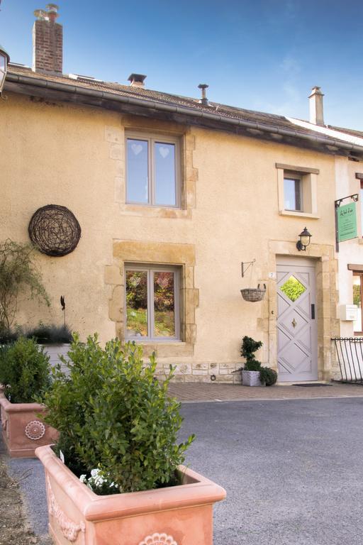 Gite Le Bol D'Air Puilly-et-Charbeaux エクステリア 写真